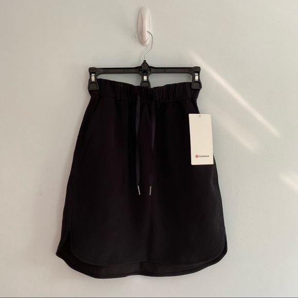 NWT Lululemon Athletica On The Fly Black Skirt 2 - Picture 5 of 10